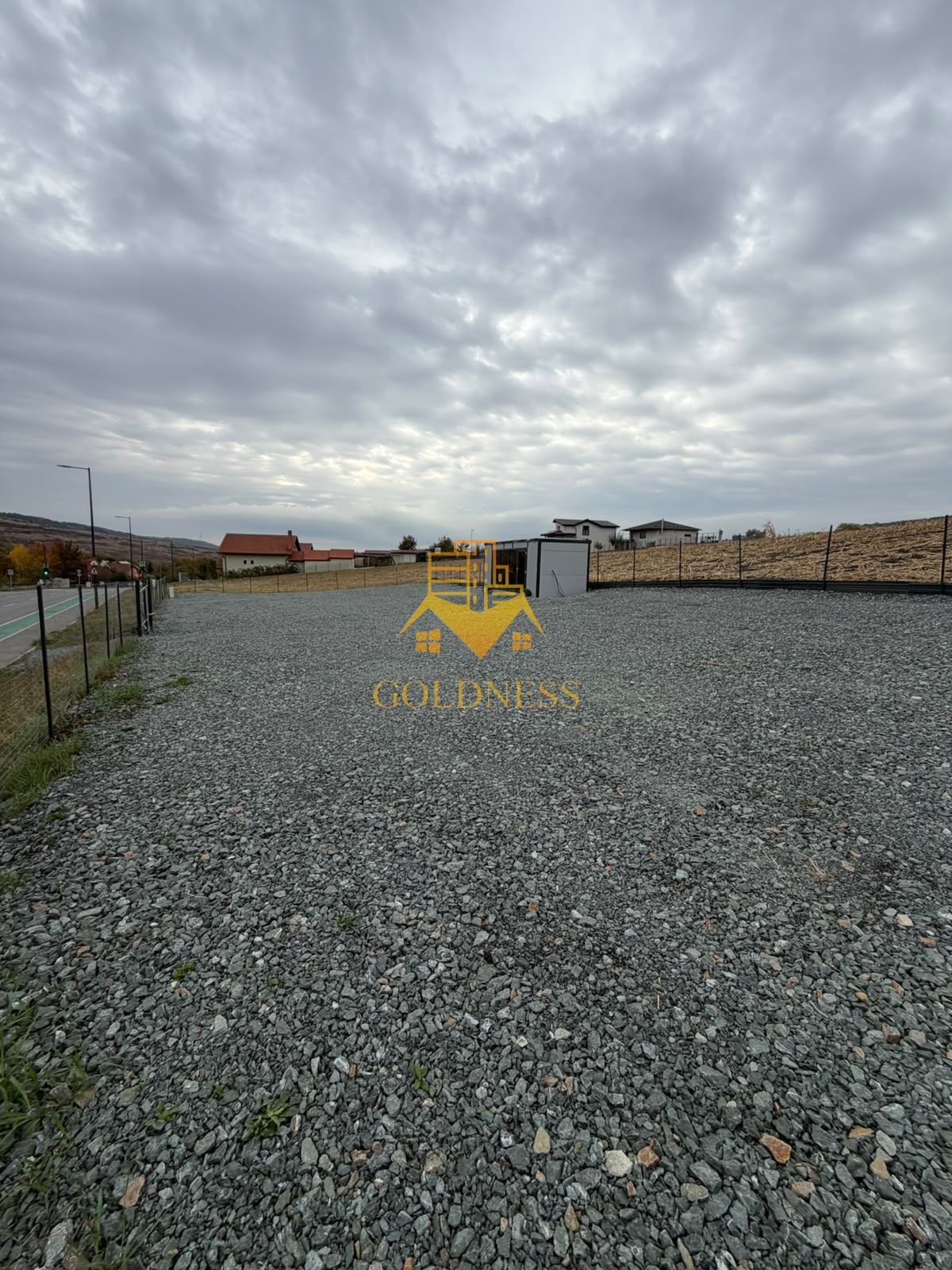 9da081665a934bcd9d7ac4b9283a6864 TEREN, 1000 MP, FRONT 57 ML,CONTAINER BIROU, VALEA CHINTAULUI