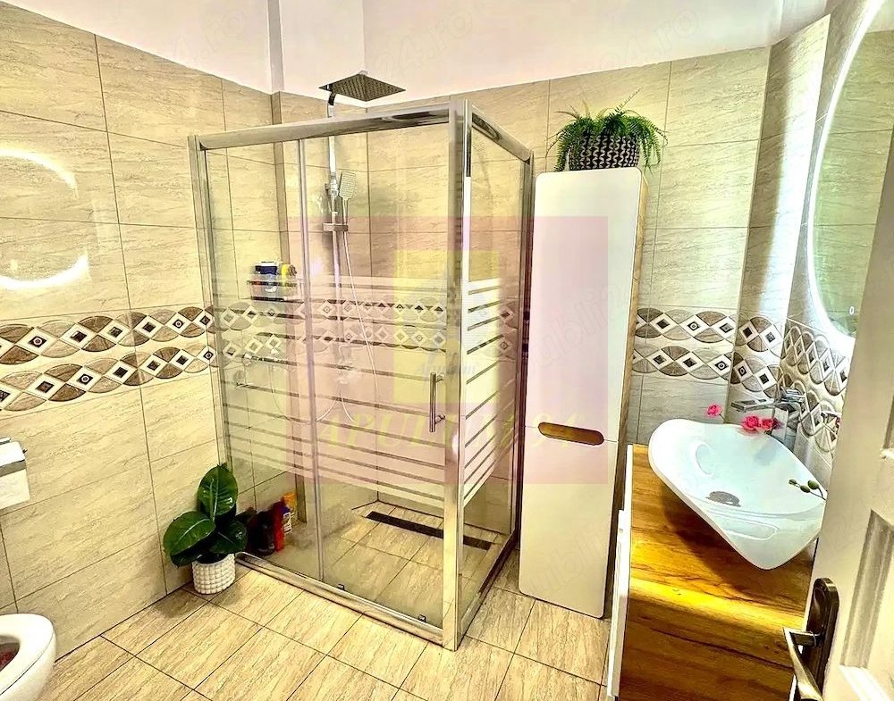 Proprietate deosebită în centrul istoric | 4 camere si mansardă