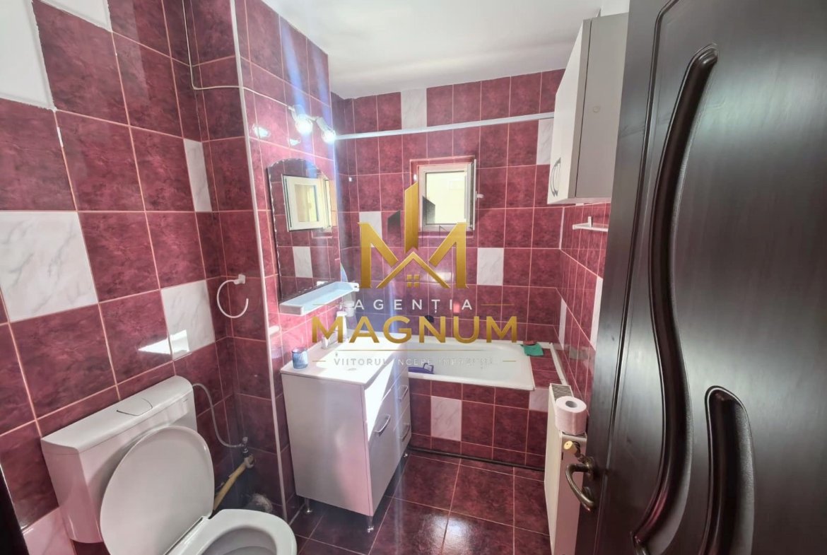 Apartament cu 3 camere de inchiriat
