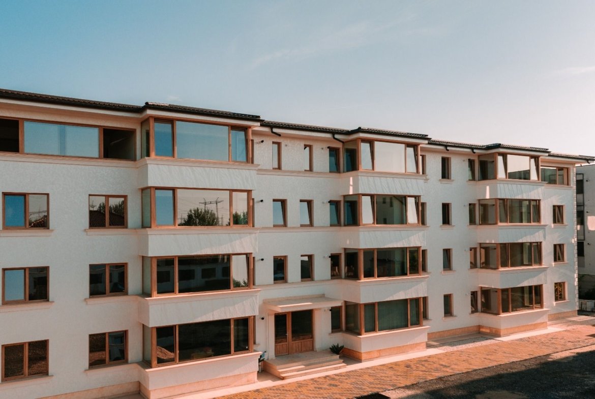 Titan- Bloc boutigue- apartament 3 camere / Incalzire in pardoseala