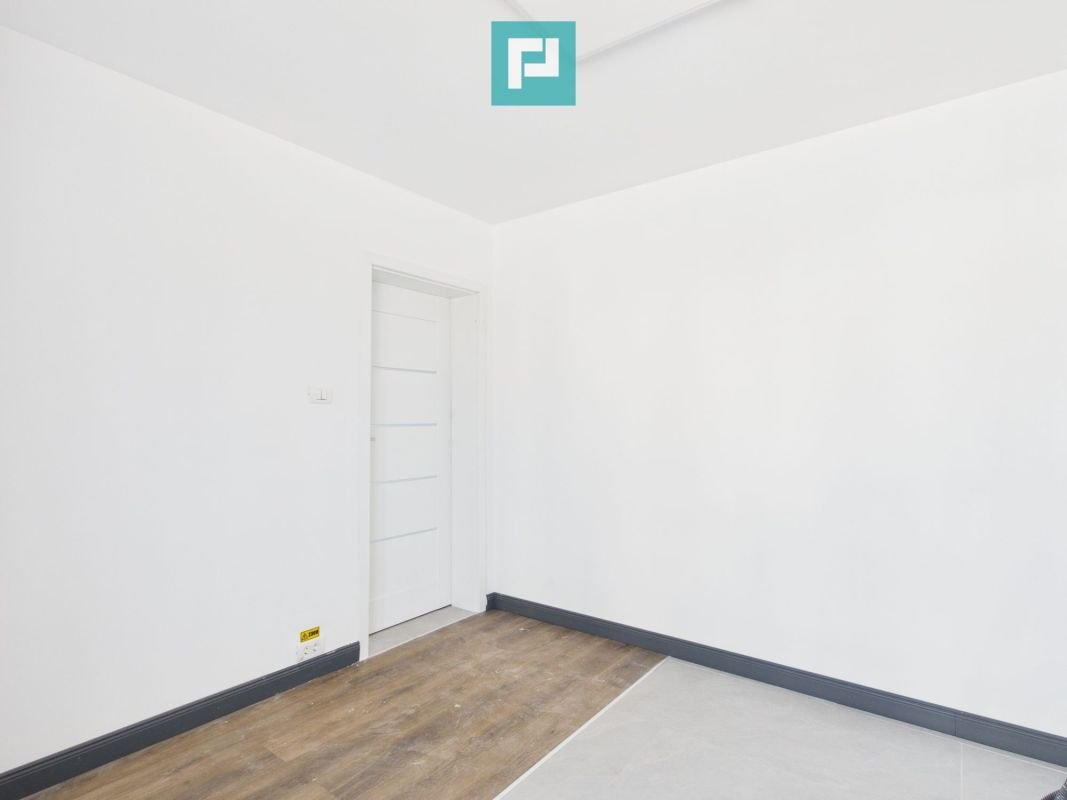 a210754da07647c0a4366bb6339c8bfa Birou 32 mp Oradea, parcare, acces centură