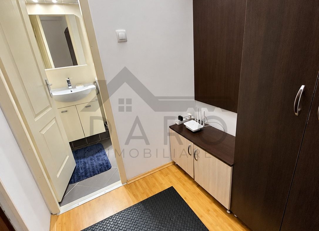 vand apartament 3 camere , Targu Mures Unirii