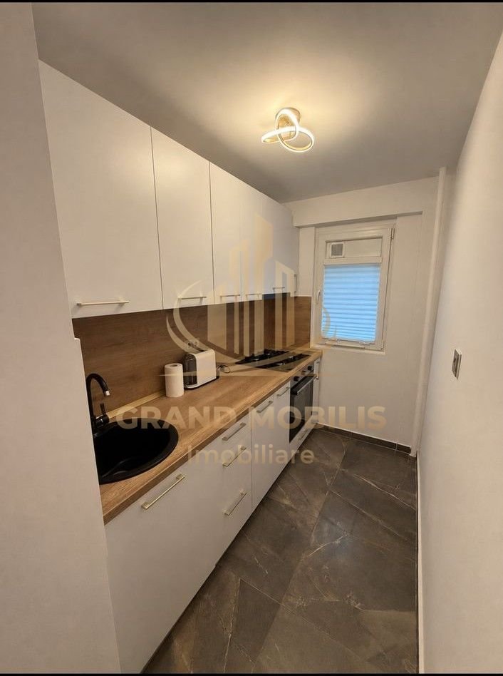 a42c88822915455abfaacff8792d920d Vand apartament 2 camere, Bucuresti Sector 4