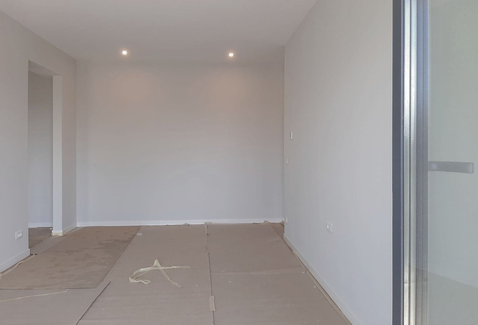 a43303a1b68645e688cbed3ff06bb6fe Vanzare Apartament modern cu 2 camere etaj 3 langa Petrom City