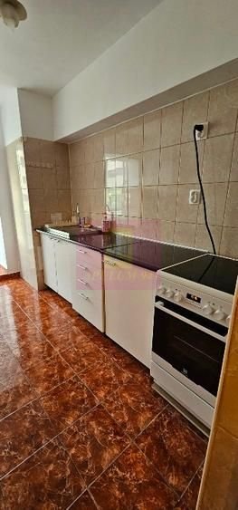 Apartament 2 camere Unirii- adiacent.