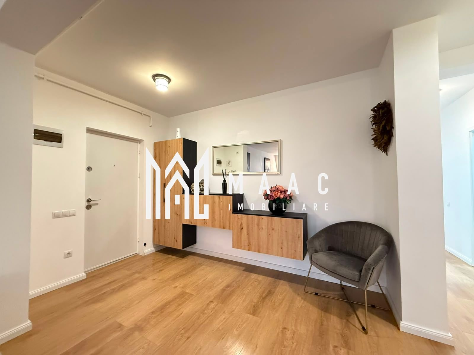 Apartamen 3 camere nou | 100MP | Parcare | Selimbar