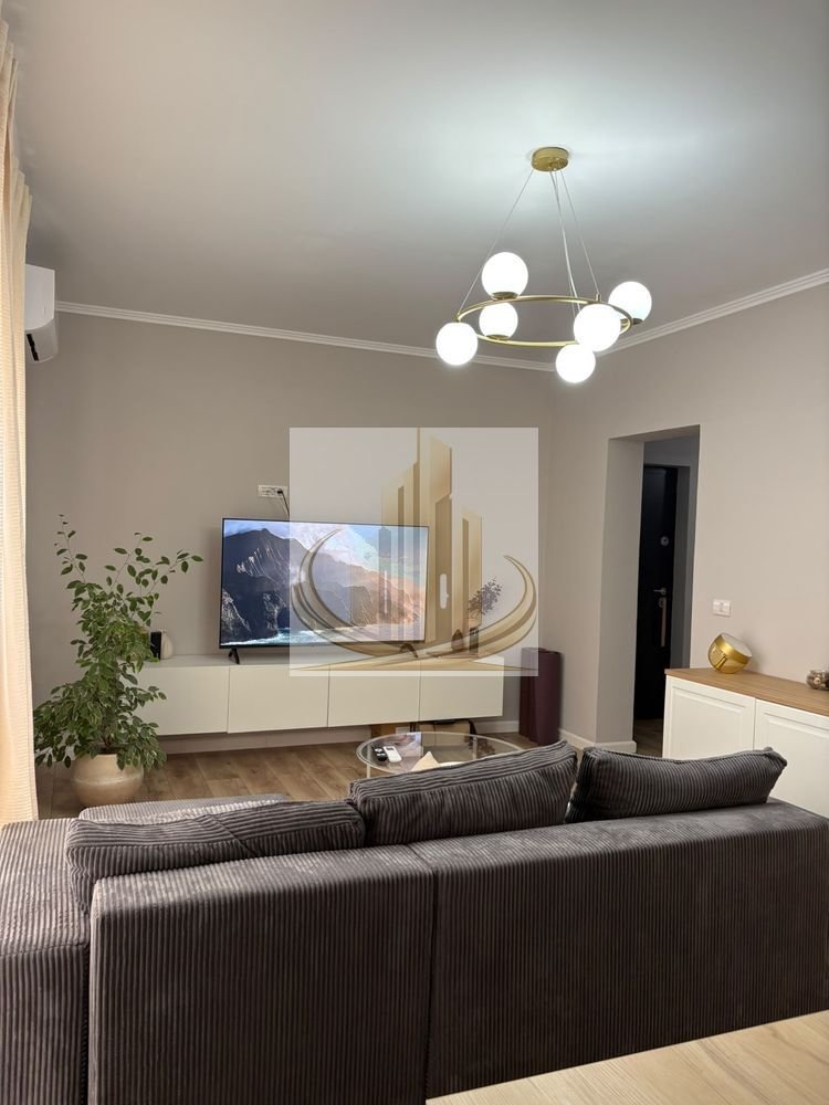 Apartament cu 2 camere, modern, cu parcare inclusă
