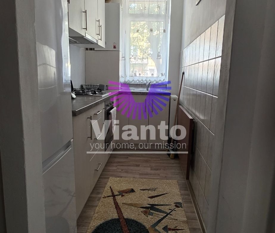 APARTAMENT DE INCHIRIAT 2 CAMERE/ CEDONIA,LUPTEI /400 E