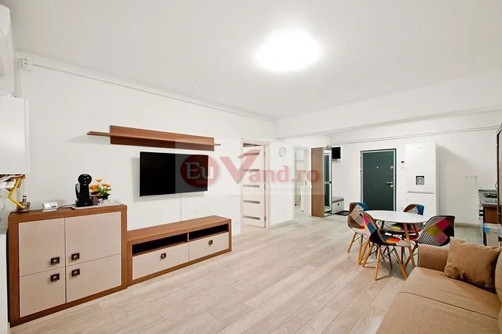 De inchiriat apart. 2 Camere – Riviera – Vedere Dunăre și Parcare Privată