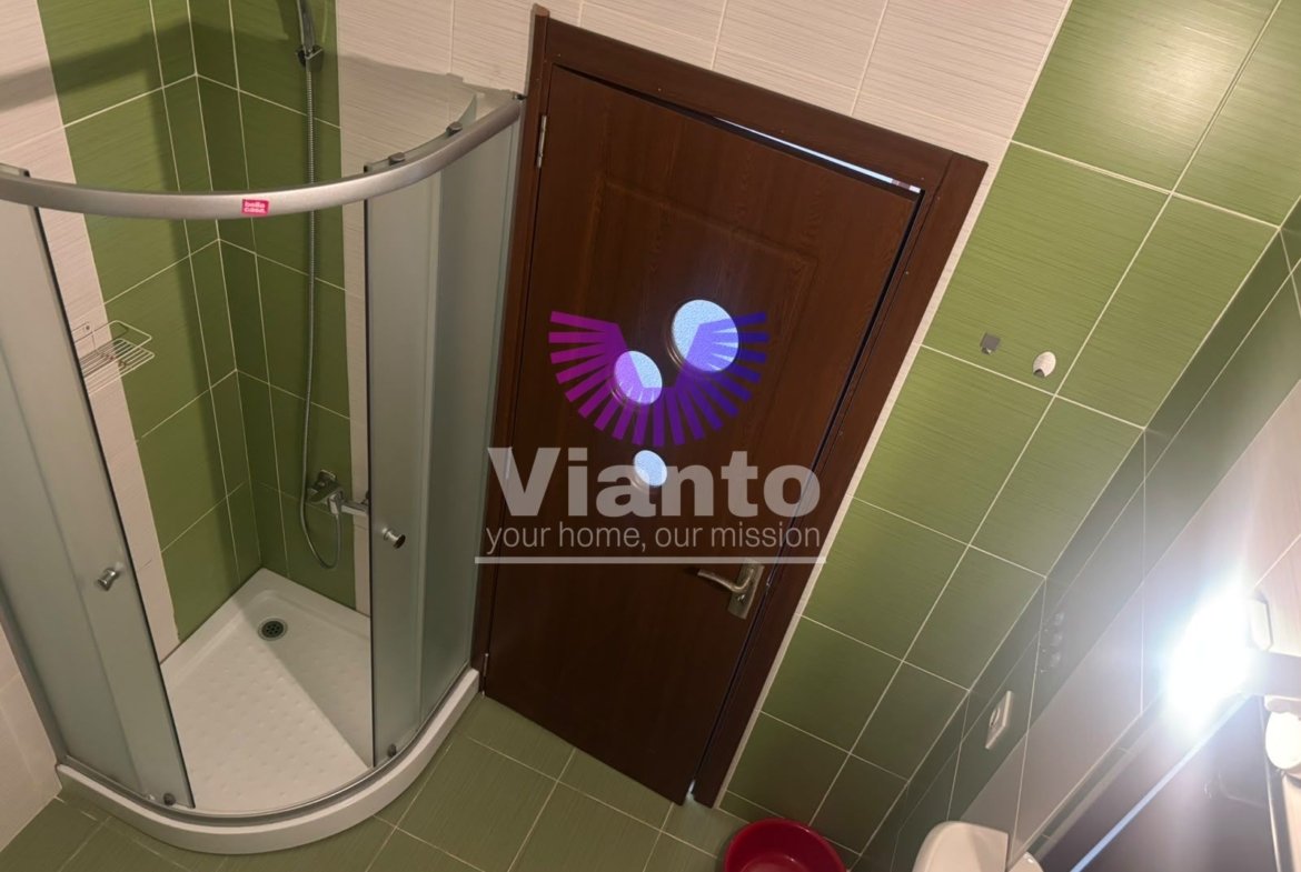 APARTAMENT 3 CAMERE CU CURTE 35MP – TURNISOR