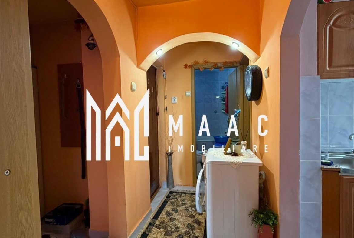 Apartament 2 camere de vânzare | Băbeni, Central | renovat