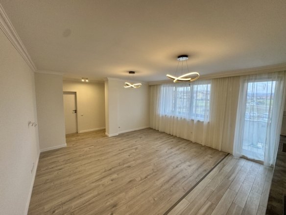 Apartament 4 camere finisat Ap 11 C1 Tautului Parcul Poligon Floresti