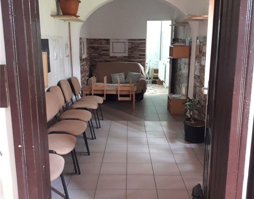 Casă 5 camere, curte și garaj în Complexul Studențesc din Timișoara