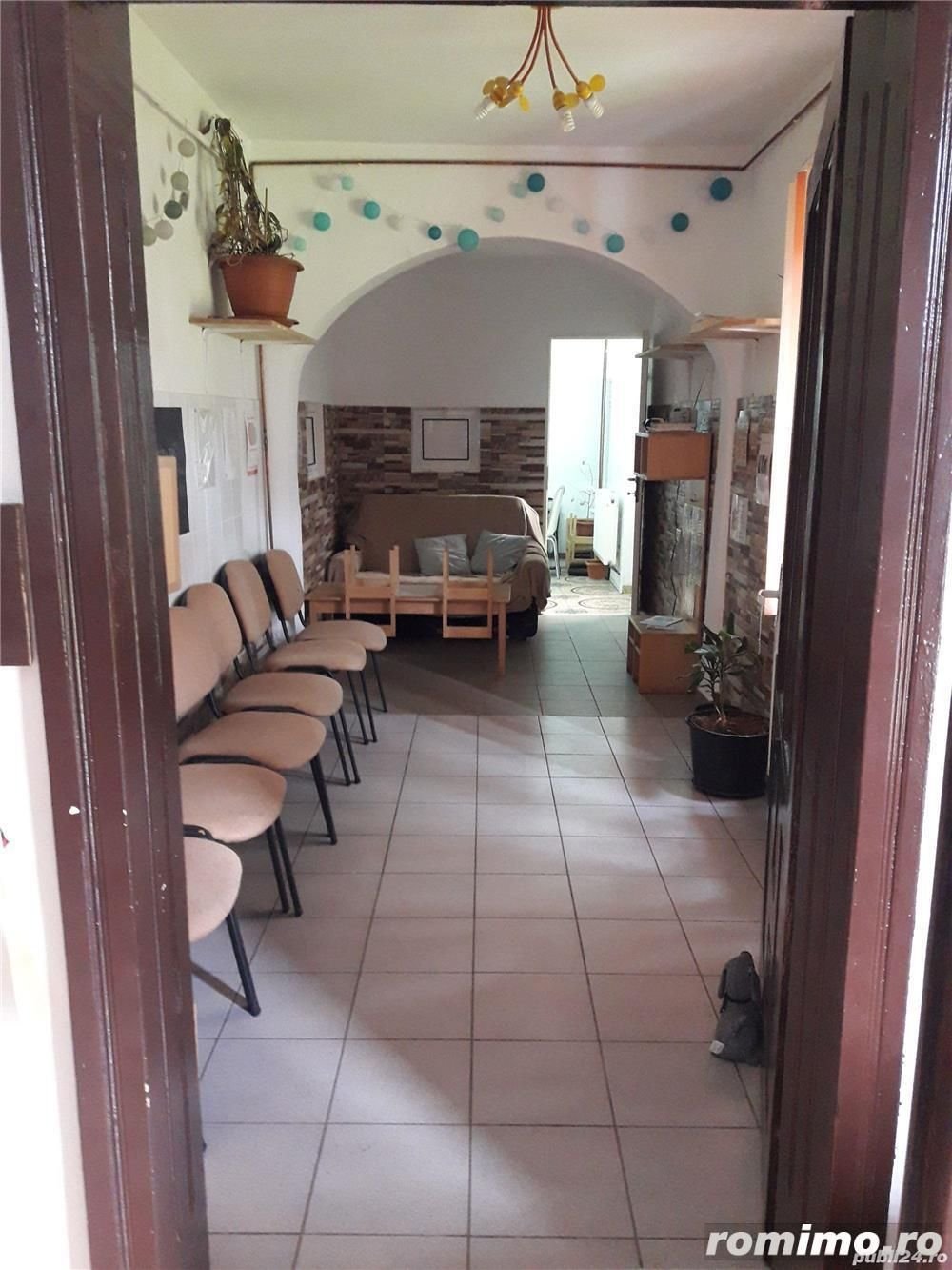 Casă 5 camere, curte și garaj în Complexul Studențesc din Timișoara