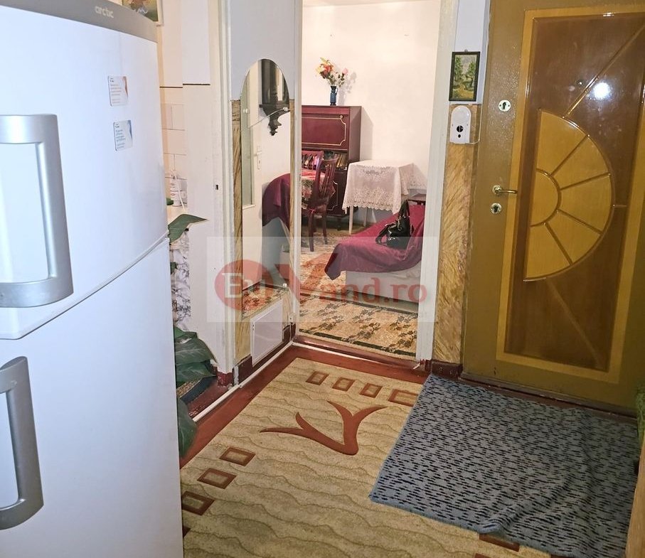 Apartament 2 camere decomandat, Micro 20, langa Piata, 54 mp, Exclusivitate