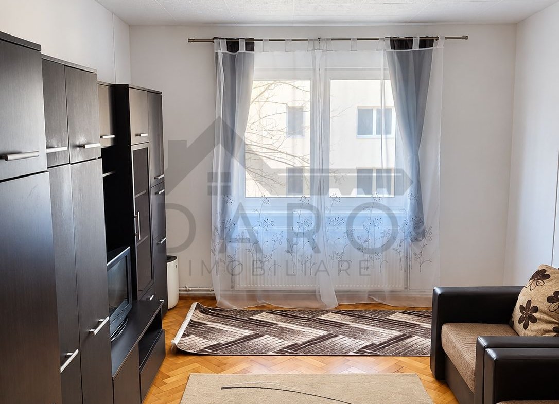 vand apartament 3 camere , Targu Mures Unirii