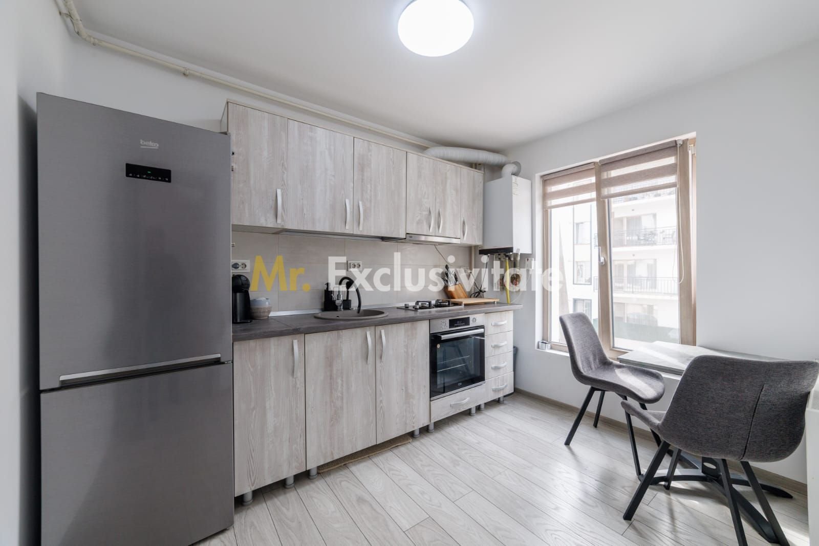 ad75593f2cb54d558722c13bbddf6b26 Garsonieră în bloc nou,Ștefănești – Etaj 1, loc de parcare inclus