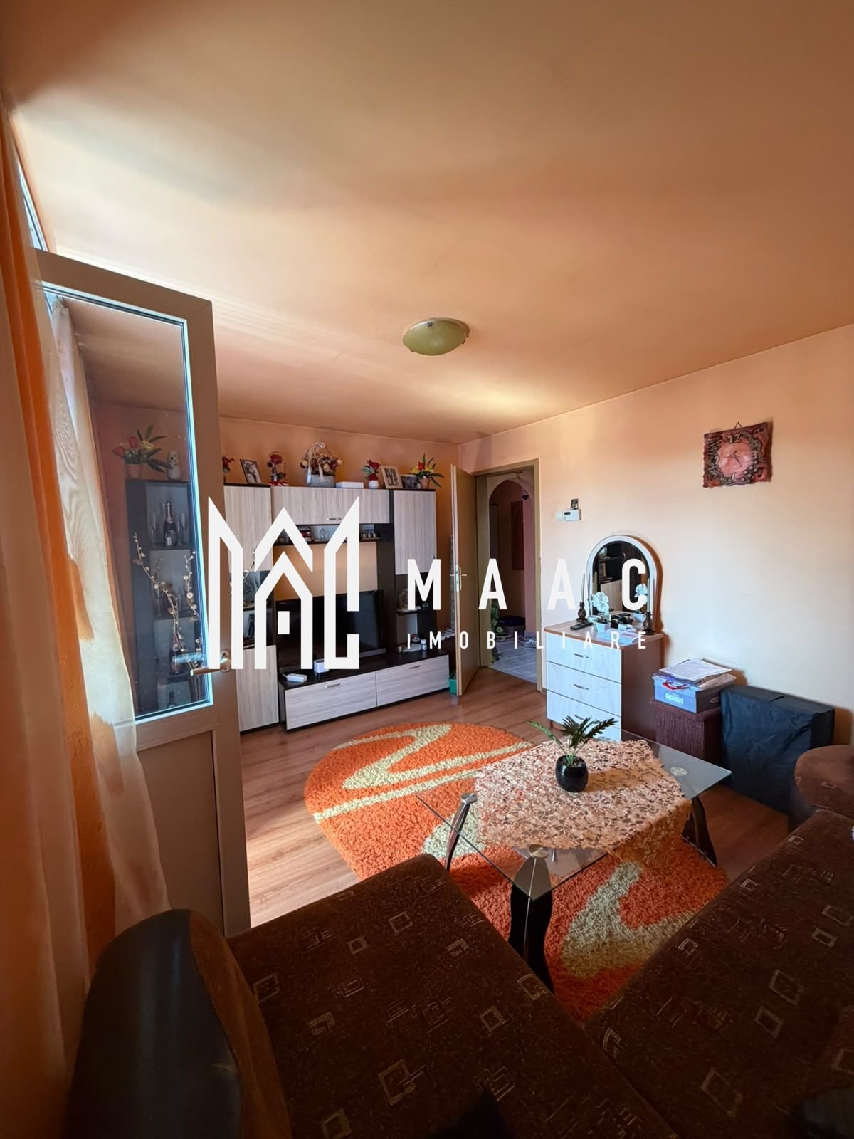 ae1332fdf7234d11bc9d7ce36cee7306 Apartament 2 camere de vânzare | Băbeni, Central | renovat