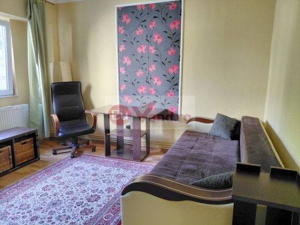 De inchiriat apartament cu o camera, parter, Mazepa 1, 280 euro