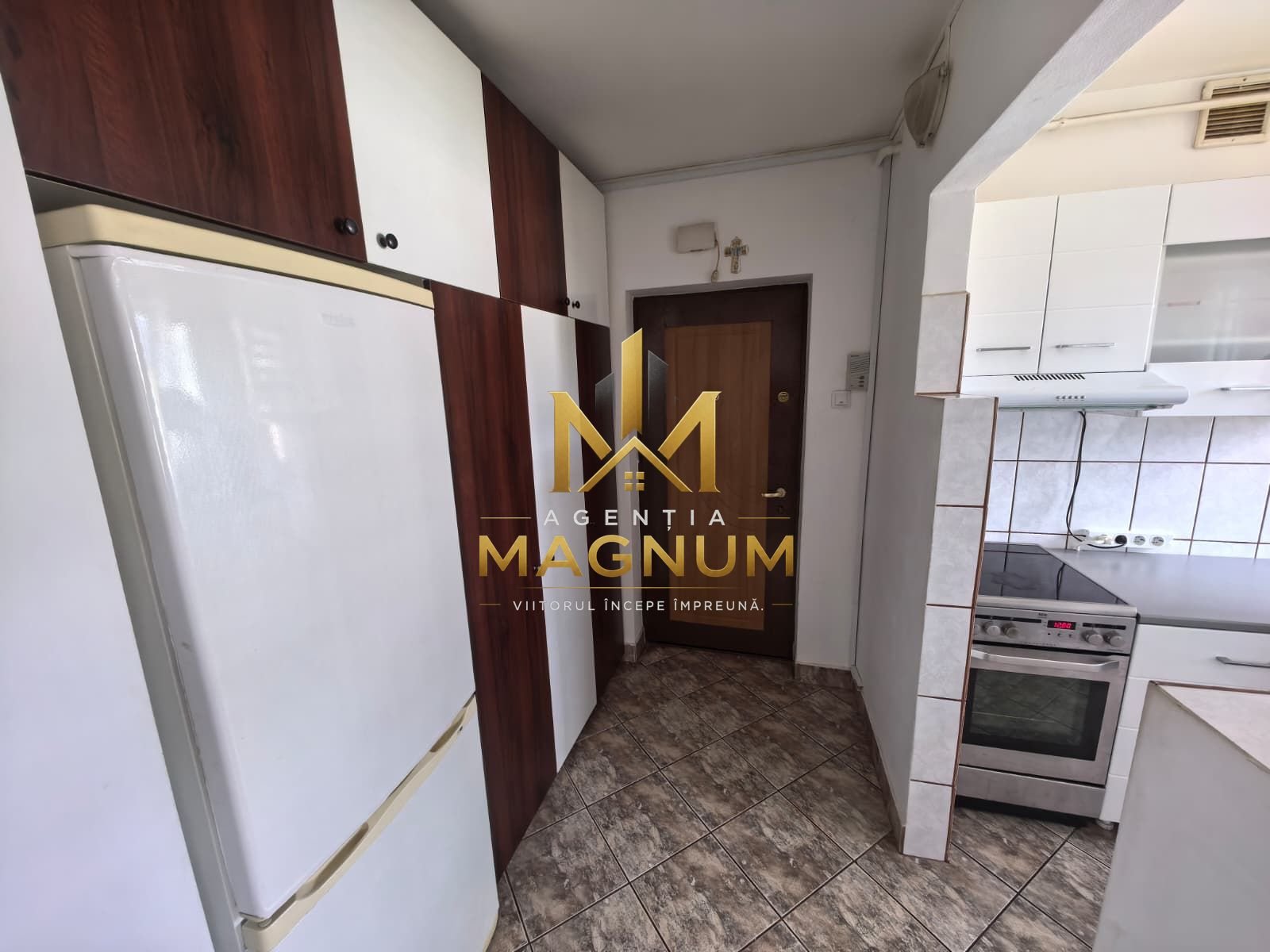 ae7c9c2455b7402bb712bc530e228a24 Apartament 2 camere de vânzare | 0% comision | zona Bizo
