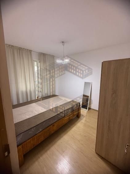 Apartament 2 camere, semidecomandat, centrala, de vanzare