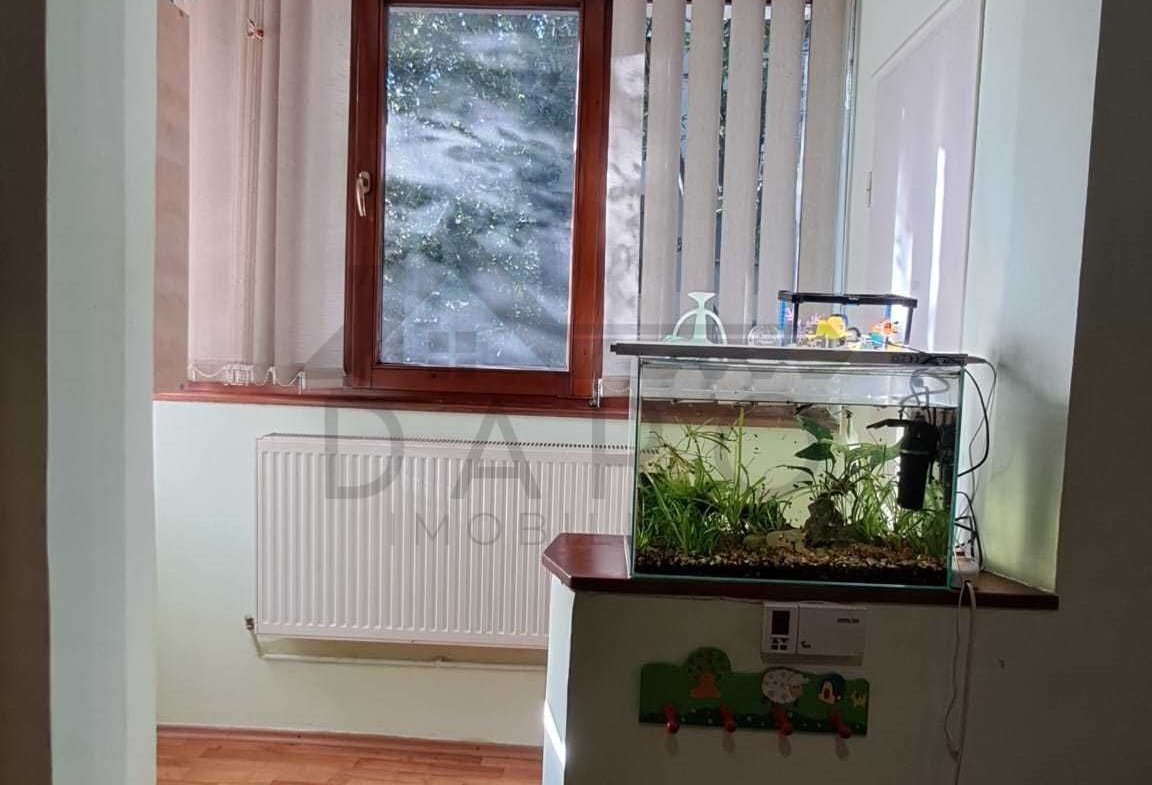 Vânzare apartament cu 2 camere