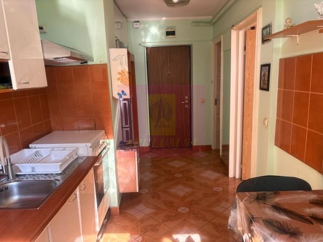 Apartament 2 camere Titan- Policlinica.