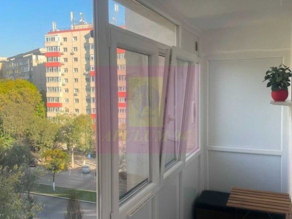 3 camere decomandat | | Piața Sudului | Școala 194