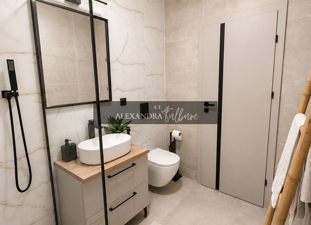 Apartament 3 camere, 2 bai, 75 mp, terasa 82 mp, garaj