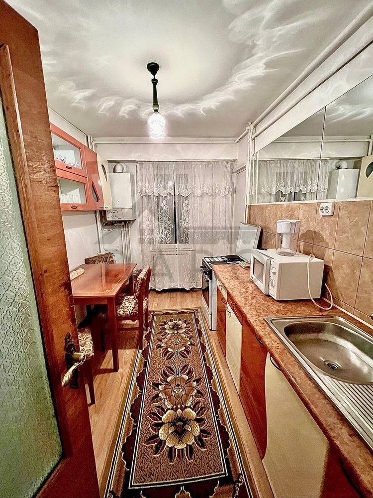 Apartament de inchiriat