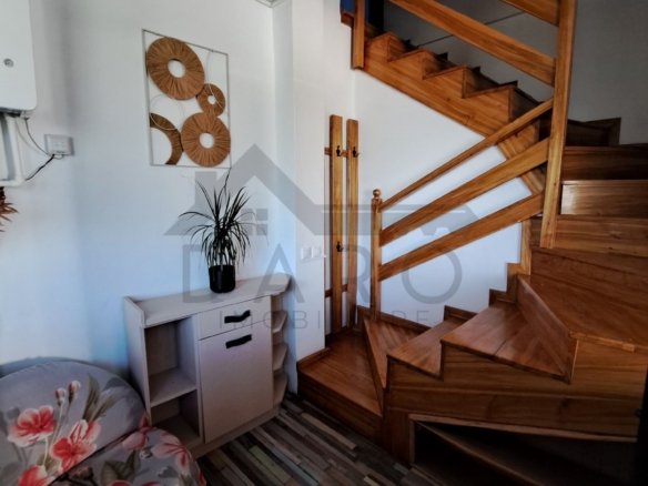 Închiriez apartament