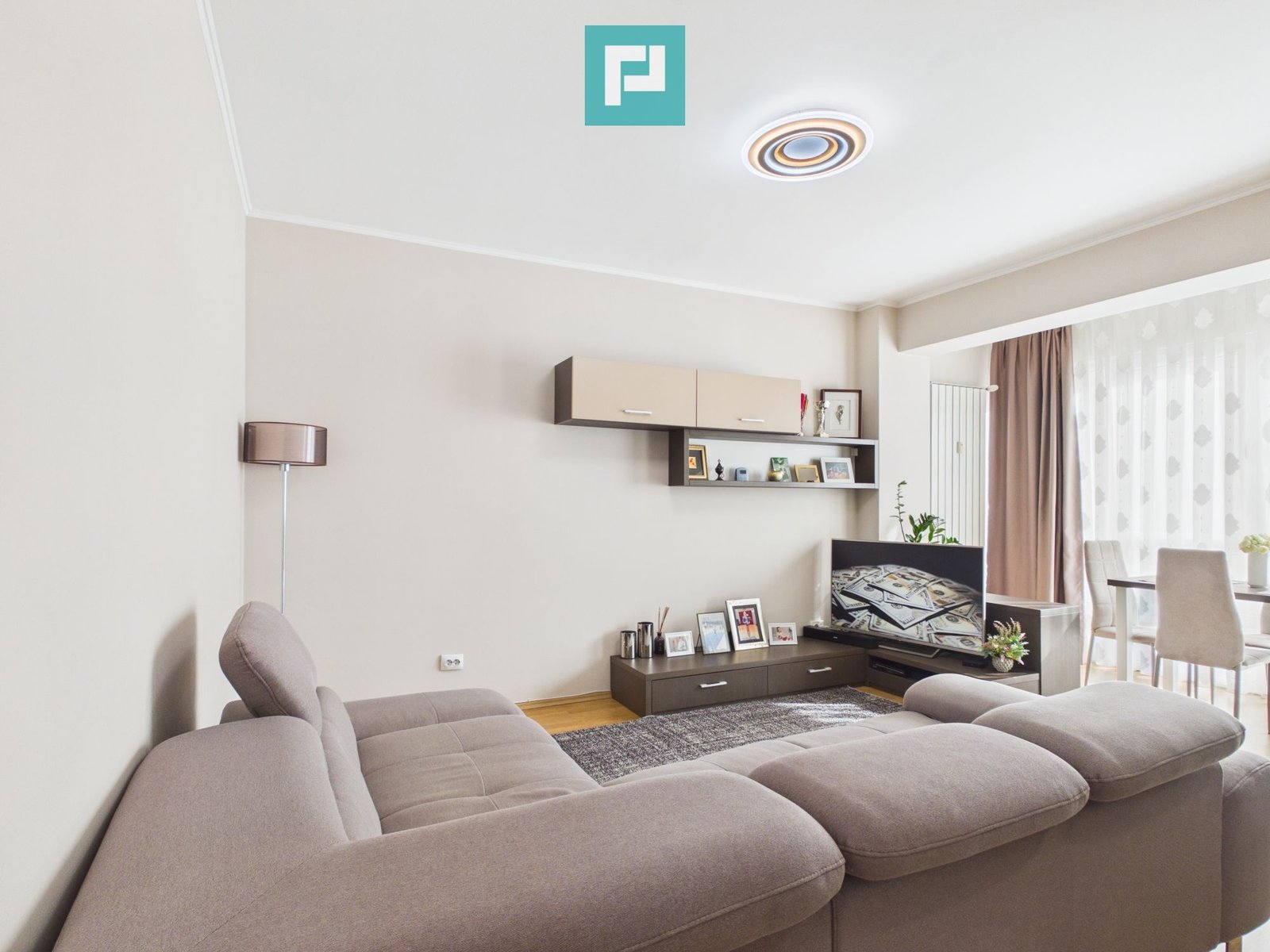 b6b79aff7ff74391a1af145004fbfe65 Apartament de vânzare Nufărul Oradea, 65 mp