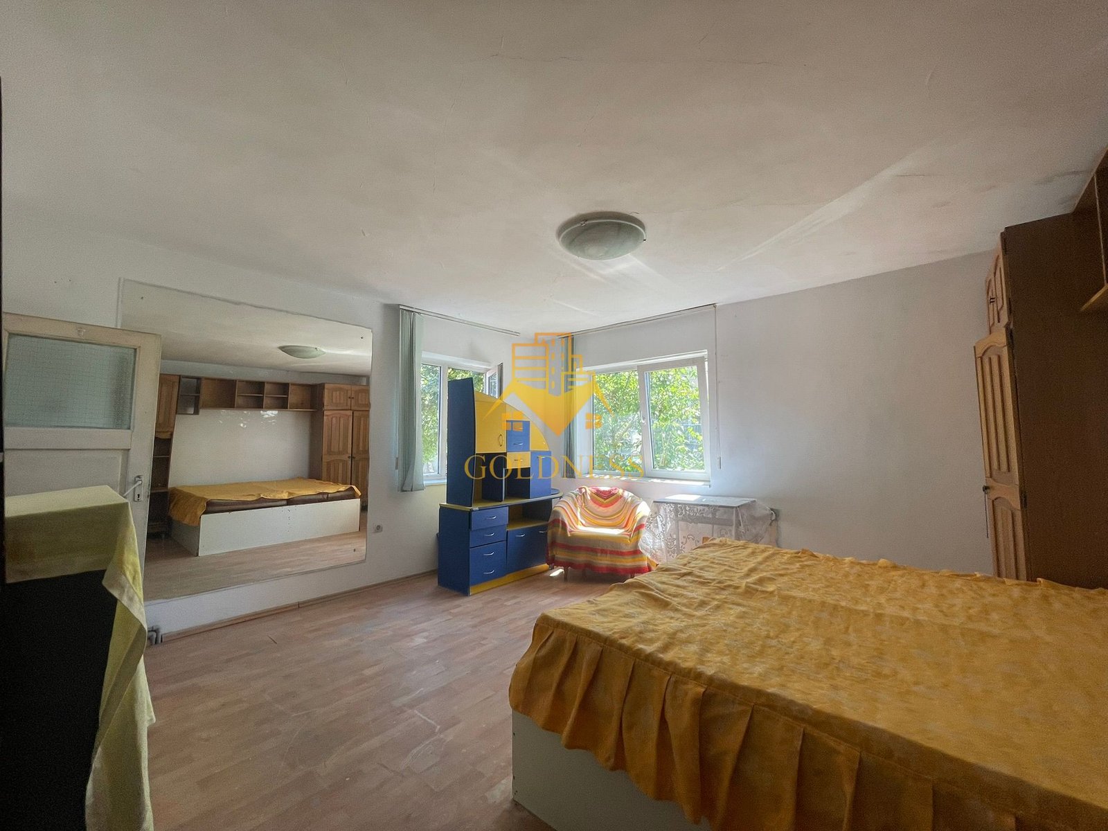 60 mp pe 2 nivele, curte proprie,parcare, Gruia| zona 7 Strazi