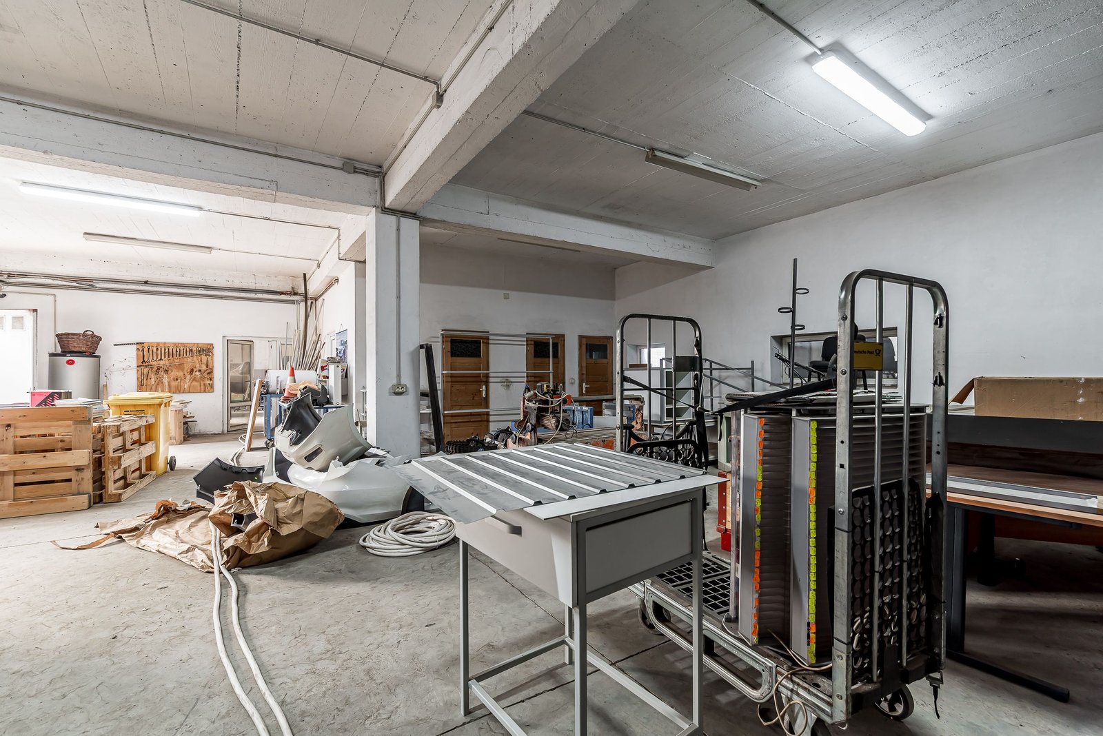 Hală industrială lângă DEDEMAN, teren 1337 mp si construcție de 814 mp