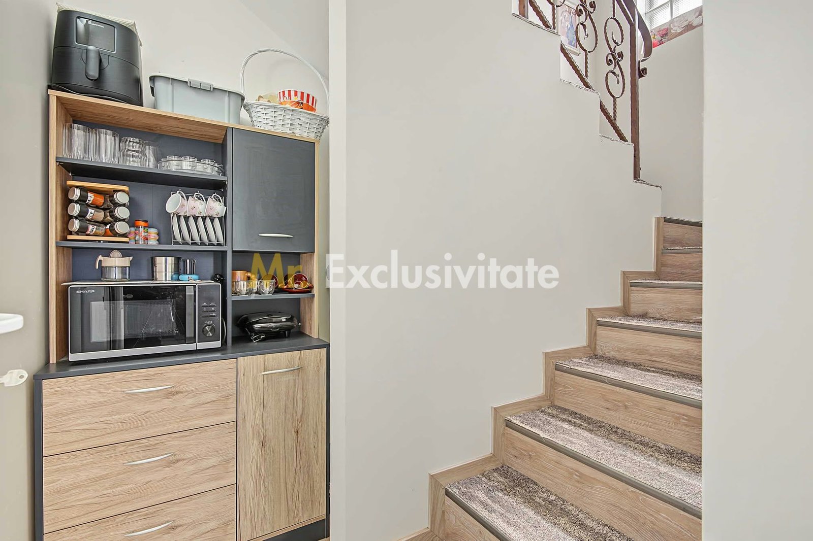 b97bc2dbad2c427f925eb5c90cae89bb Casă P+M în Pitești – Zona Str. Alexandru Chirițesc