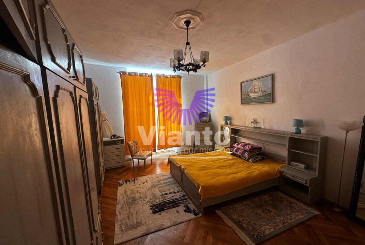 Apartament de vanzare Targul Fanului