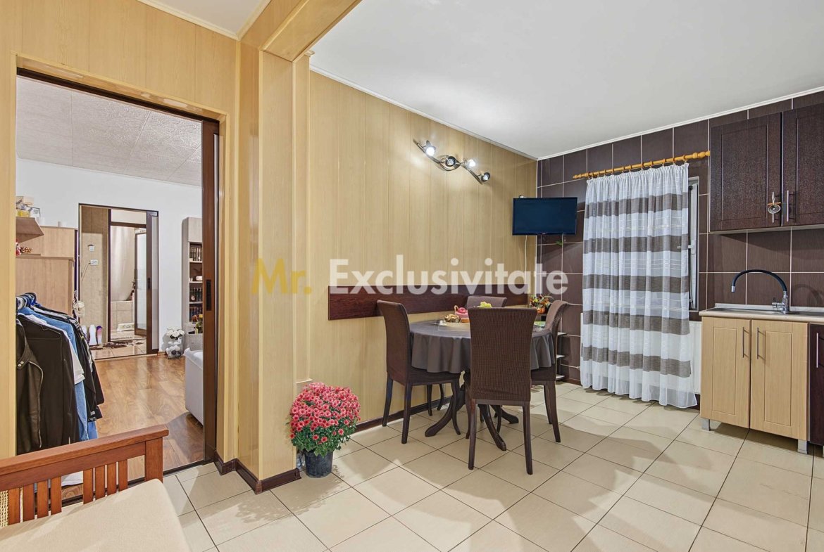 Apartament cu 2 camere de vânzare în Mioveni