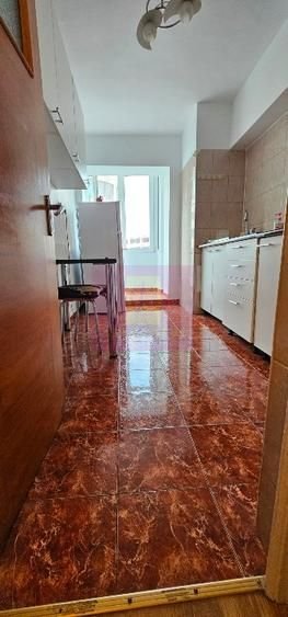 Apartament 2 camere Unirii- adiacent.