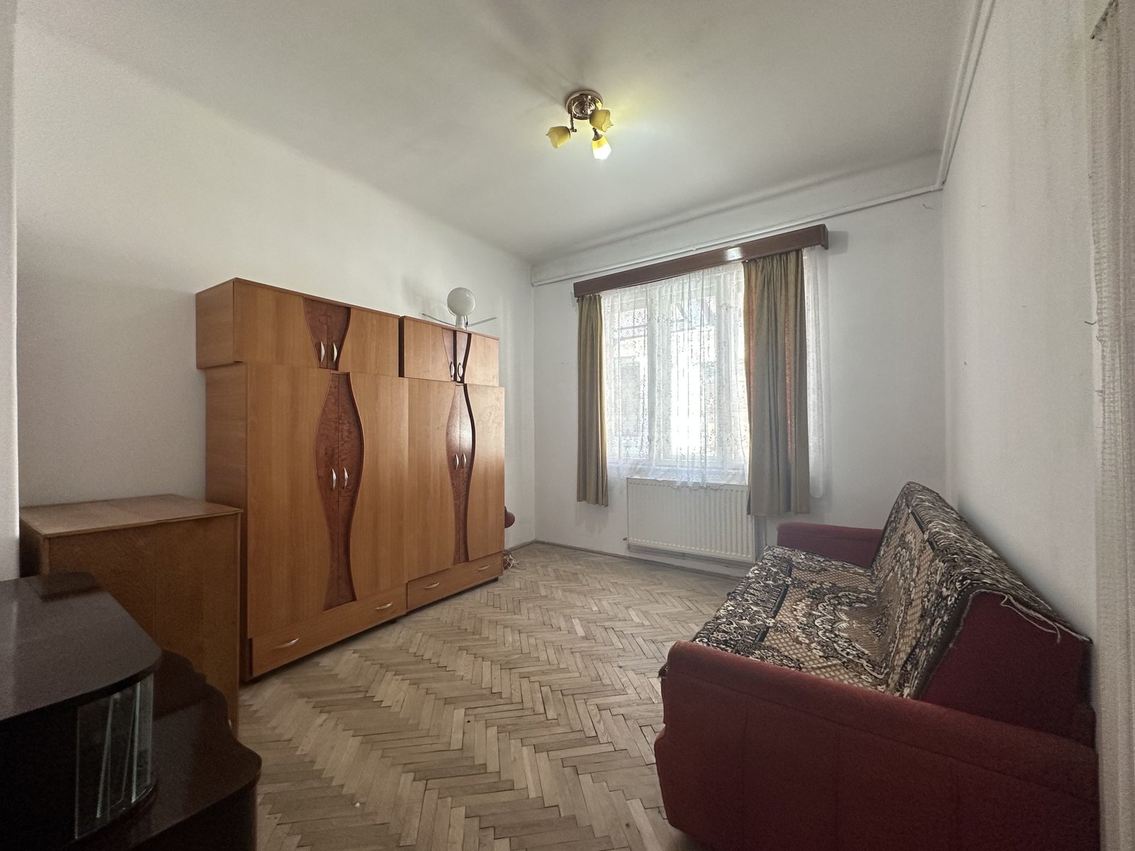 bba2f2edbc464b1ebeb2bfd1b25cc061 Apartament in casa spațios la doar 5-7 minute de Centrul Istoric