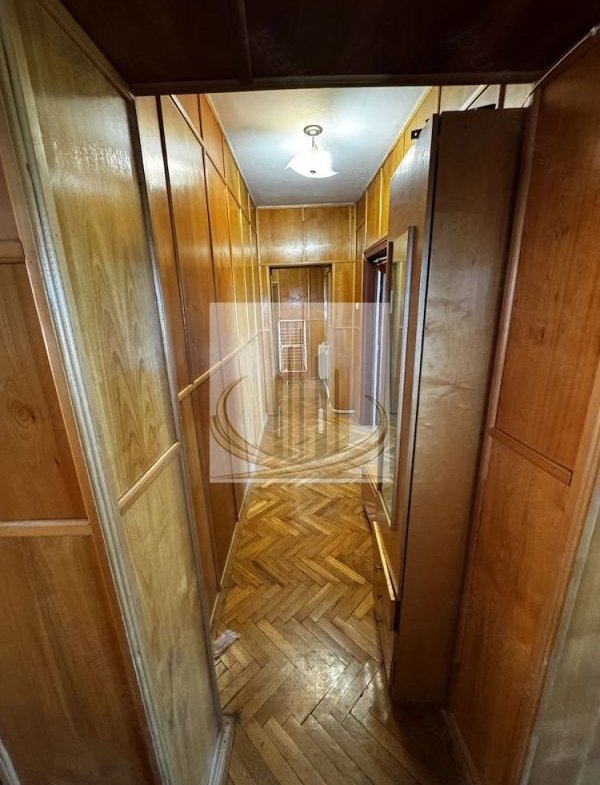 Apartament 4 camere decomandat | Zona Kiriac Timișoara | Garaj și boxă