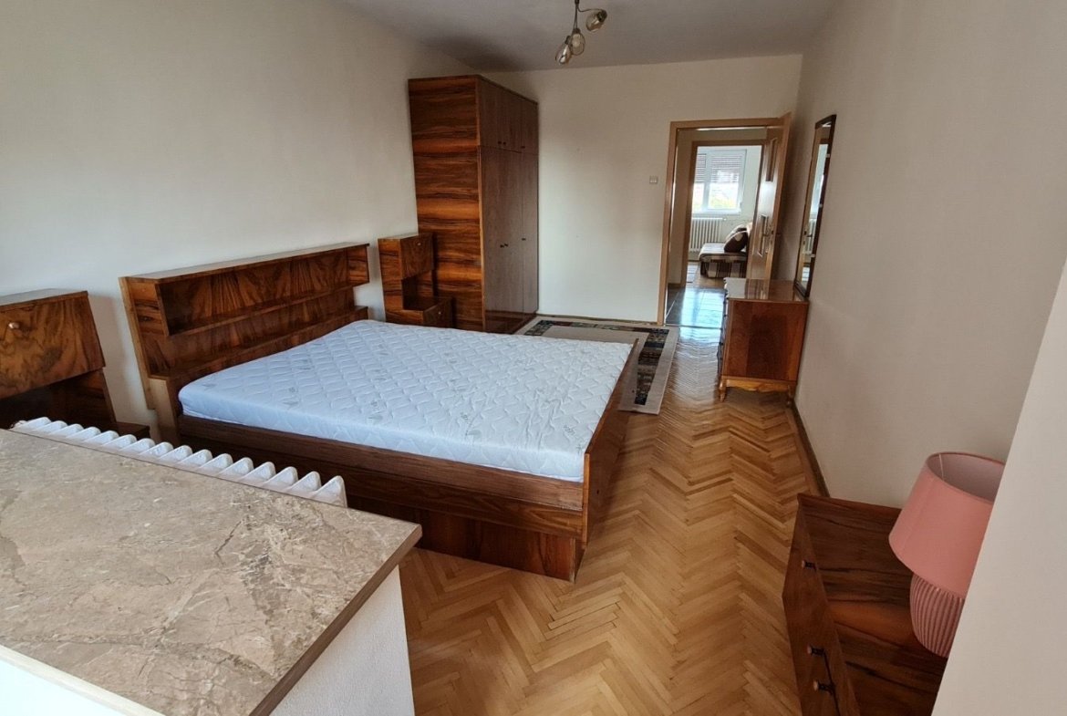 Apartament 3 camere | 65 mp | Centrală proprie | Boxă CF | Zona Olimpi