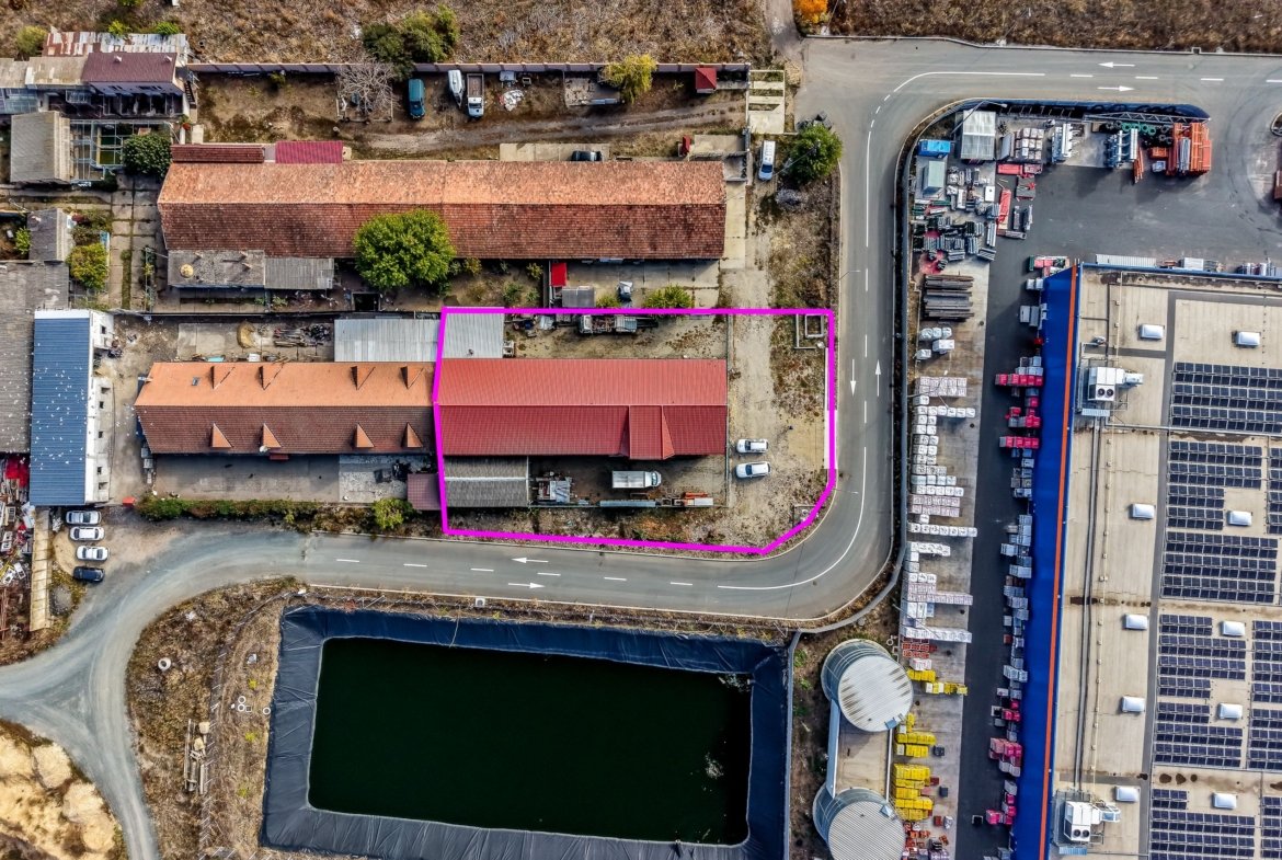 Hală industrială lângă DEDEMAN, teren 1337 mp si construcție de 814 mp