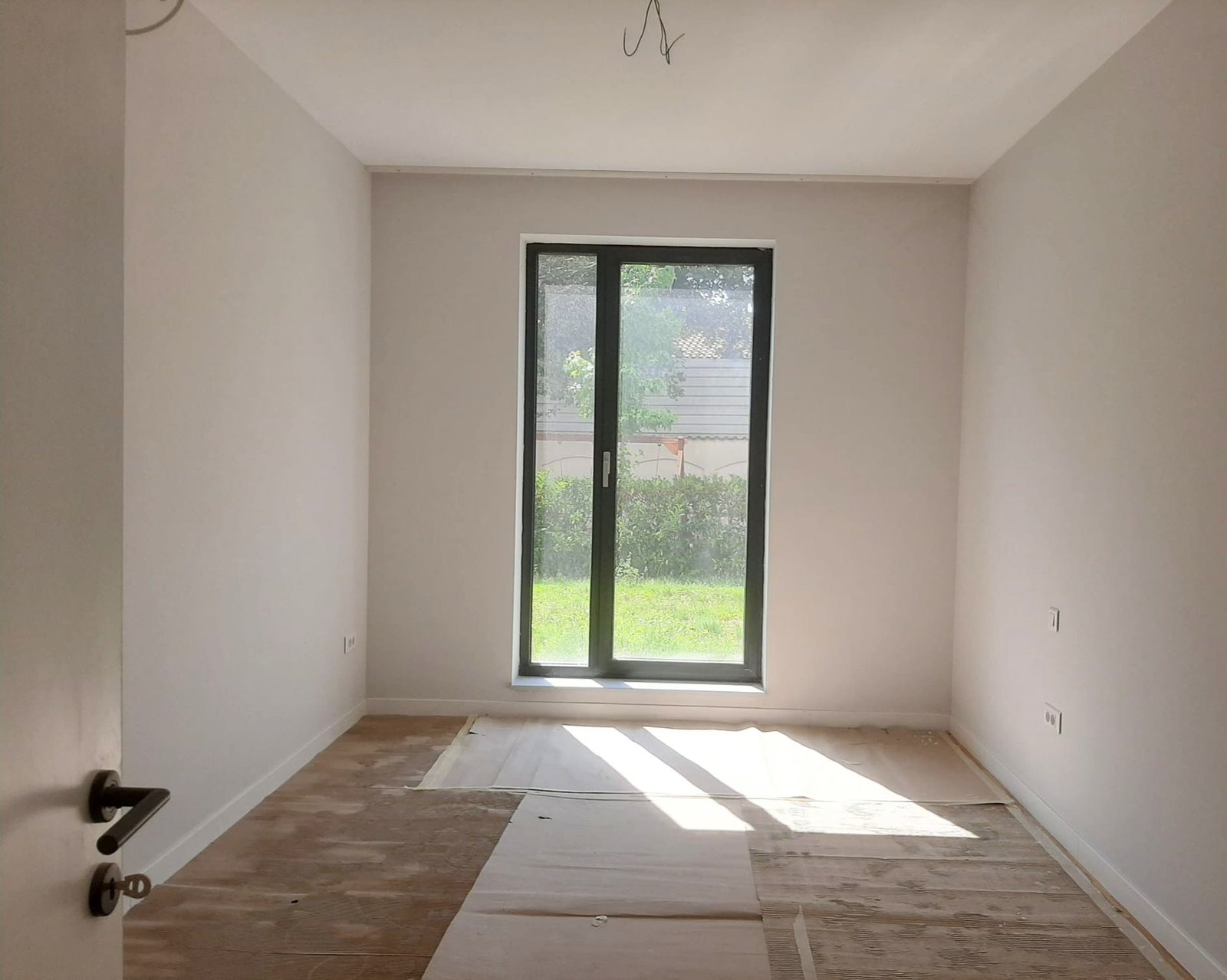 bf10d6ca9b4f48699f208bb220d7b24c APARTAMENT PREMIUM CU 5 CAMERE ȘI GRĂDINĂ PRIVATĂ DE 160 MP