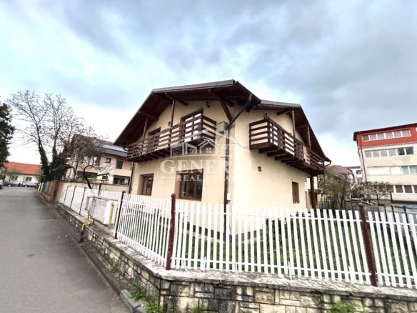 Va propun spre vanzare o CASĂ in BAIA MARE/zona Prefectura COMISION 0%