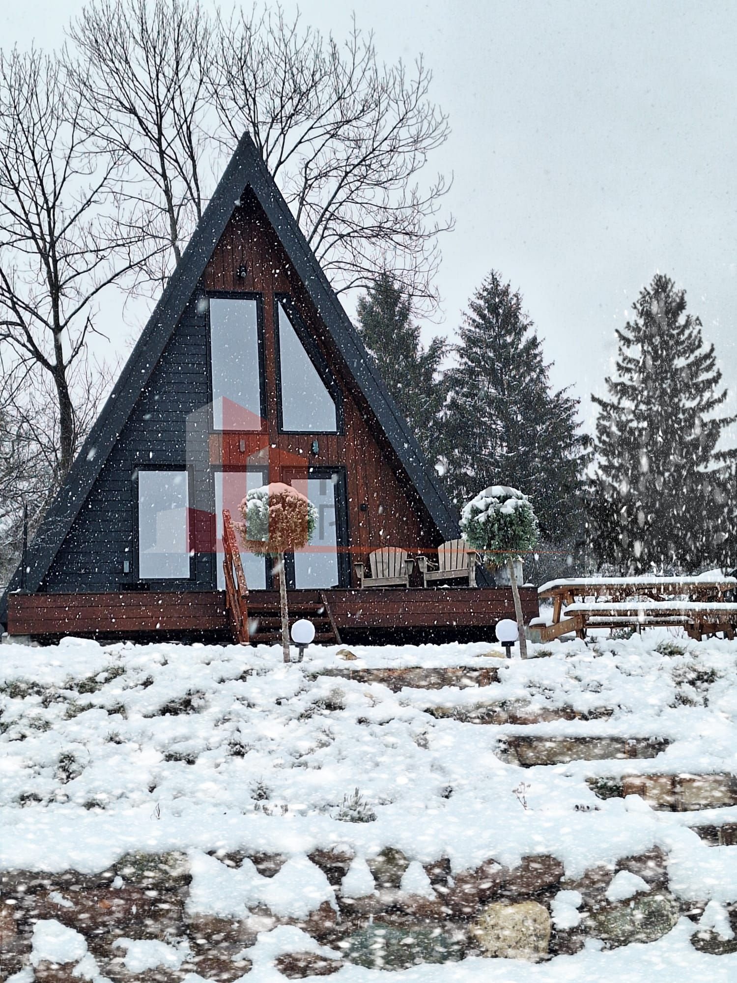 2  A-Frame | Bran Sohodol| 2 cabane | Teren 3.812 mp | Operațional |