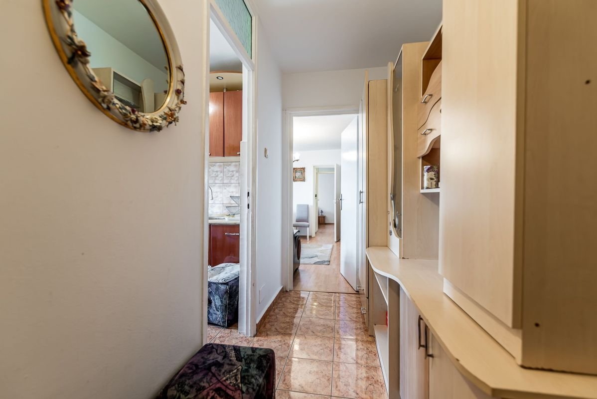 Apartament 2 camere,  6 Vânători Arad