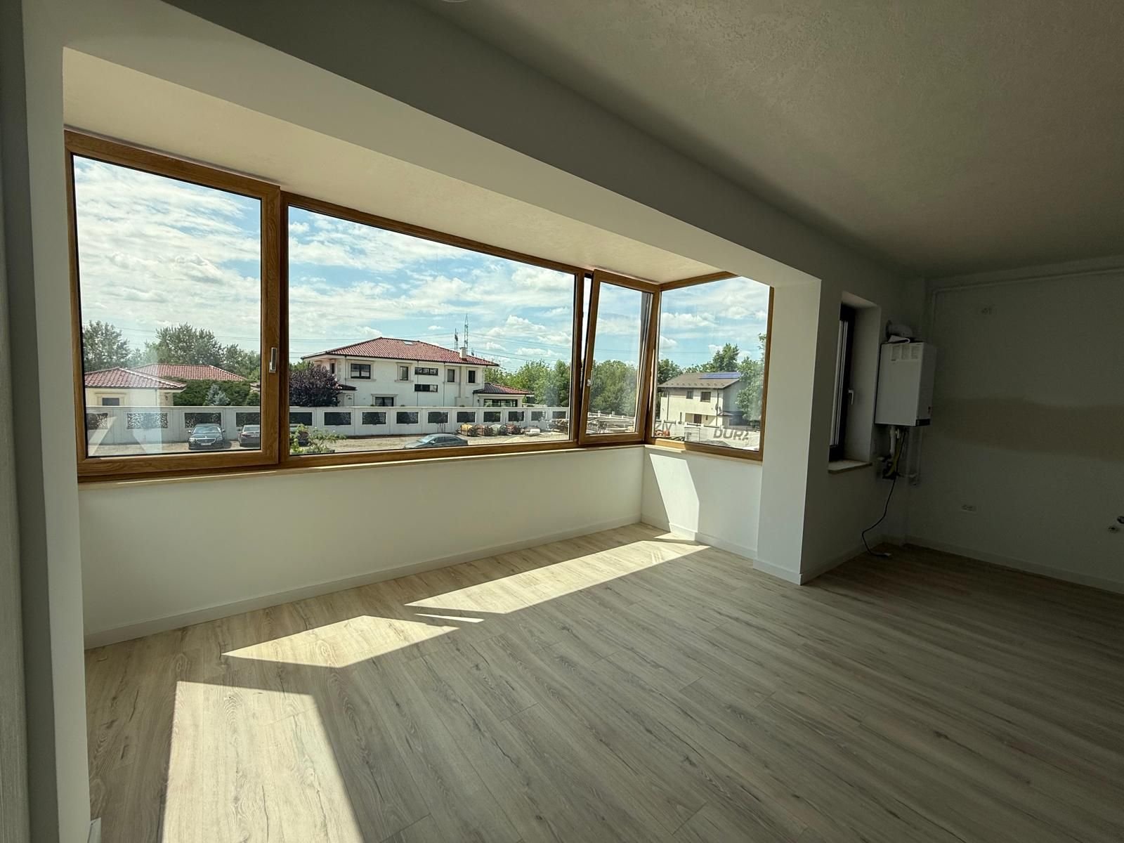 c2977efdb9824055a35c035d2246c5a1 Titan- Bloc boutigue- apartament 3 camere