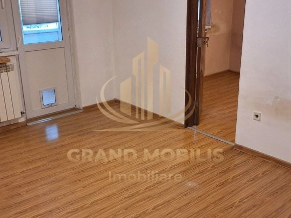 Apartament 2 camere, 33,5 mp + balcon, etaj 4/4, Șagului – Piața Doina