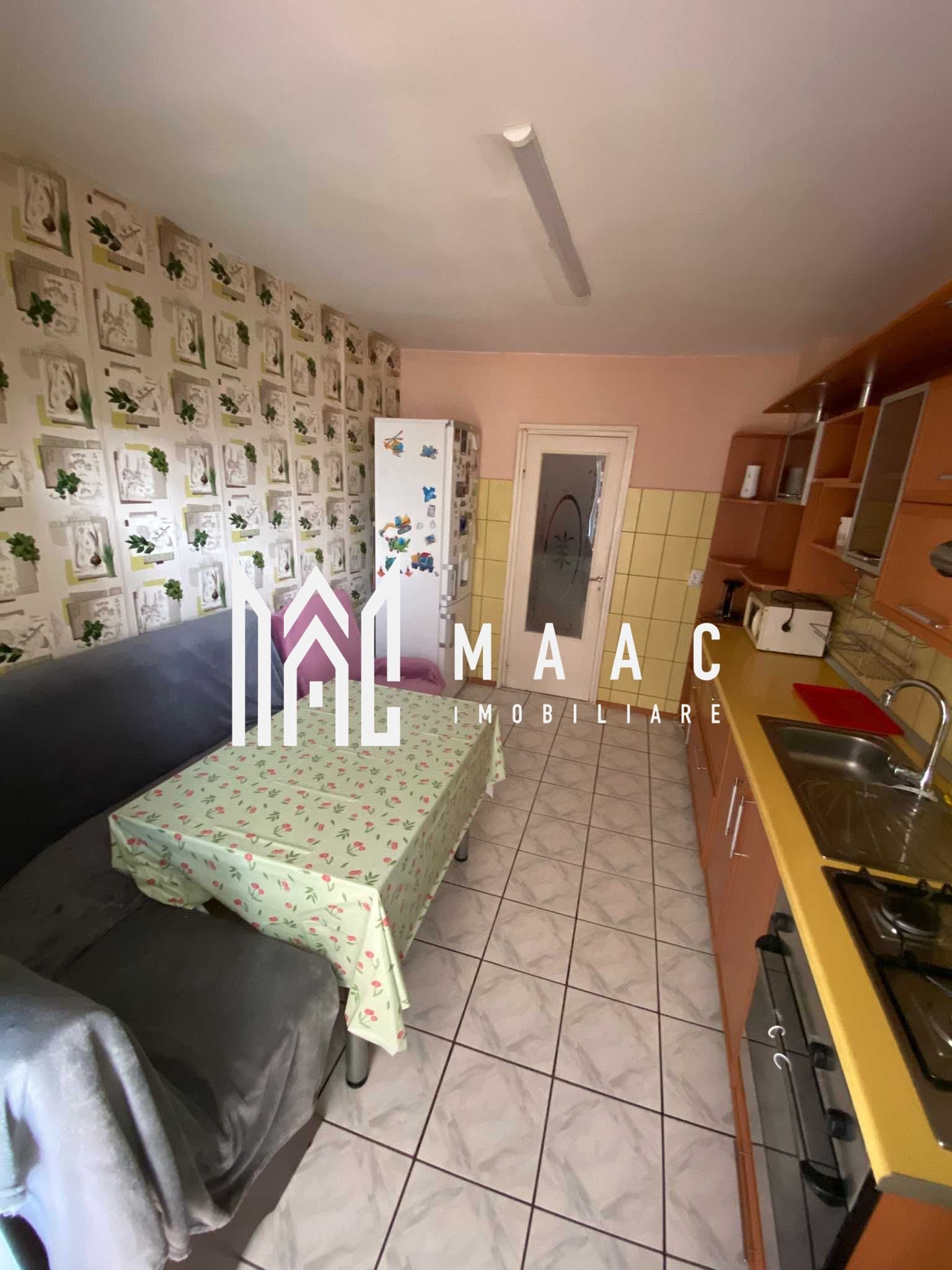 c2dd4978cadf476b955437c5ebcc1523 Apartament 3 camere de închiriat | Sibiu, Vasile Aaron | 68 mp