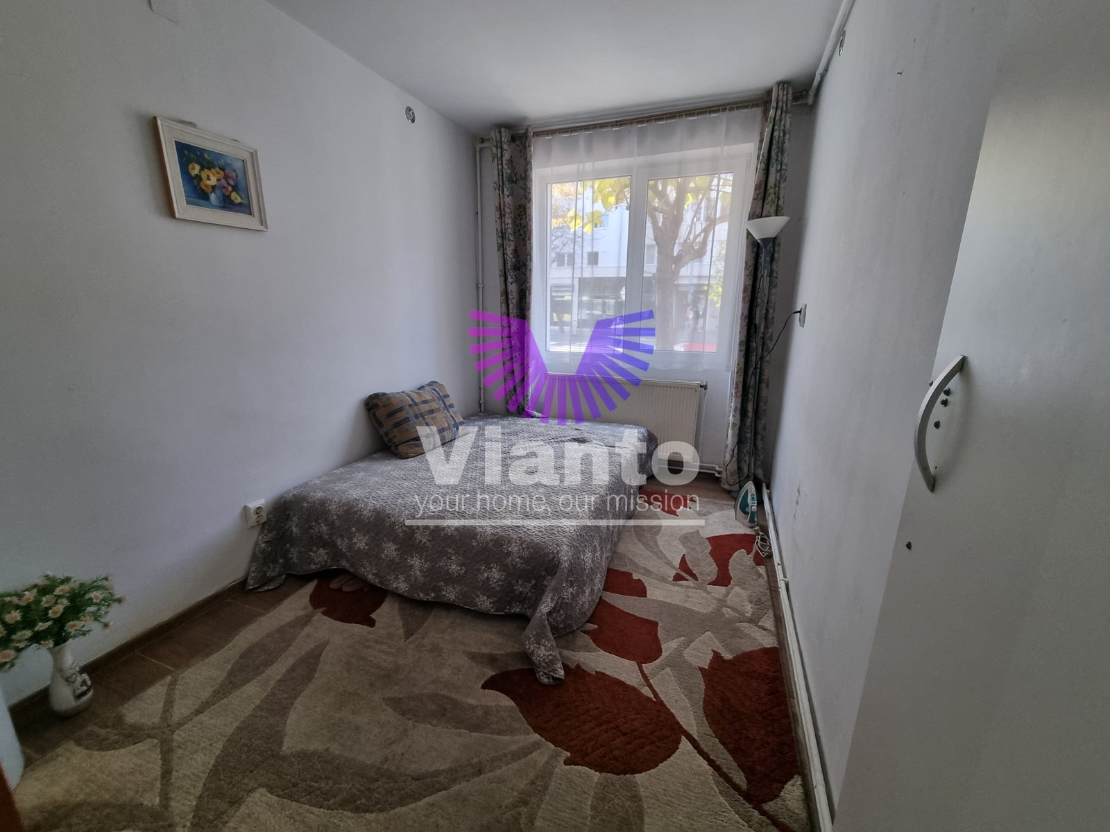 c42f1a30f1ab47ddab0d57fcc23fbe0d Spațiu comercial de închiriat, 50 mp, 3 camere, Sibiu Central